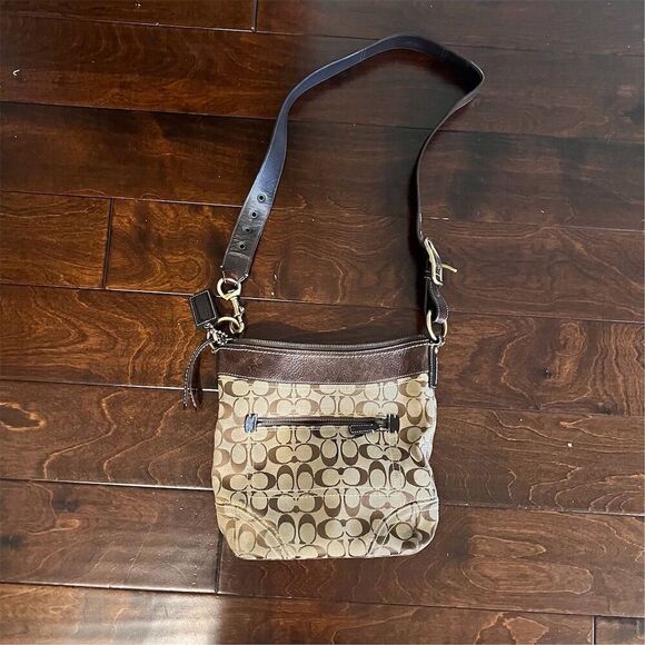 Vintage 1990s Coach Signature Brown Leather Crossbody Bucket Bag BRAND NEW Clean - Picture 1 of 10